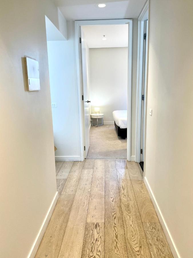 Readyset Apartments At Empire Melbourne Eksteriør billede